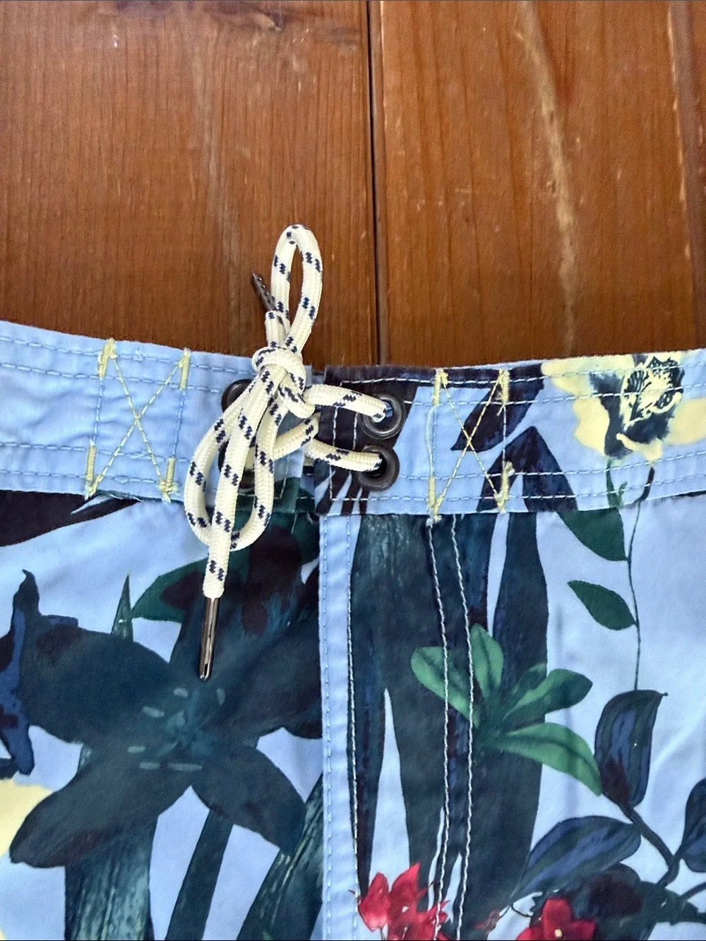 Tommy Bahama like new